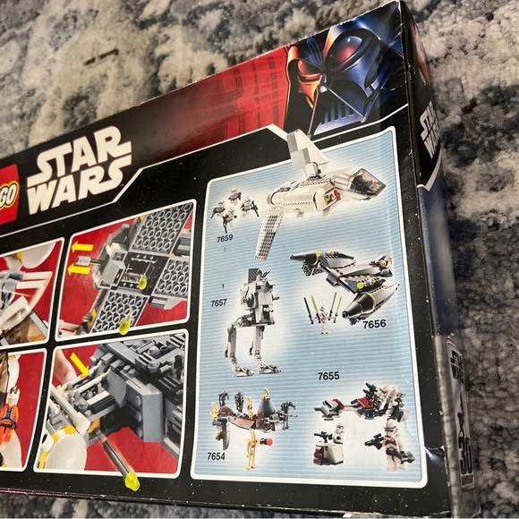 LEGO STAR WARS 7658 Y-WING FIGHTER sealed new box as is - Picture 4 of 4